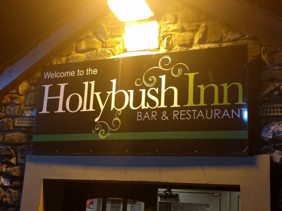 Hollybush Inn